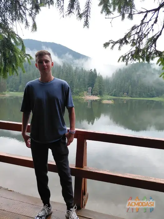 Сергій  Парієнко фото №1754390. Завантажено 30 Березня 2026