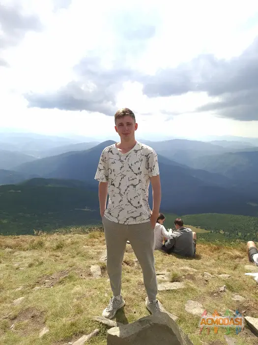 Сергій  Парієнко фото №1754391. Завантажено 30 Березня 2026