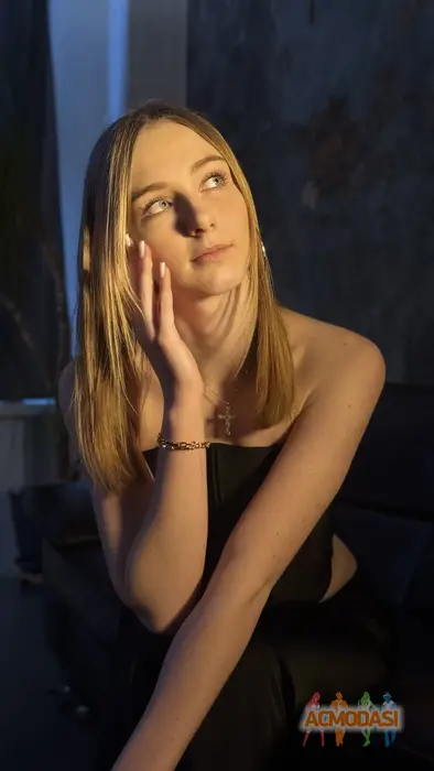 Евеліна  Пирожок фото №1754451. Завантажено 03 Квітня 2026