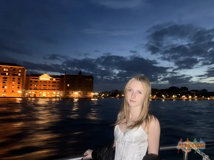 Евеліна  Пирожок фото №1754452. Завантажено 03 Квітня 2026