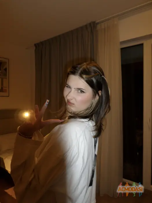 анна  максименко фото №1754577. Завантажено 08 Квітня 2026