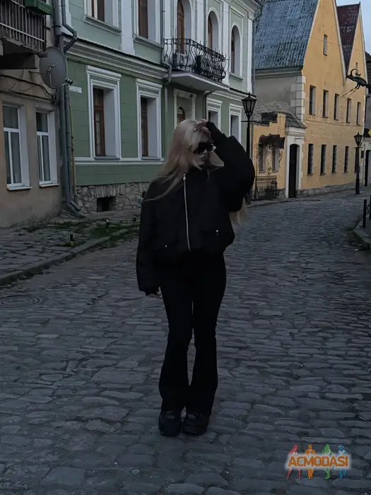 Каріна  Ільченко фото №1754795. Завантажено 18 Квітня 2026