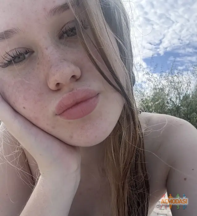 Емма  Кочин фото №1754809. Завантажено 18 Квітня 2026