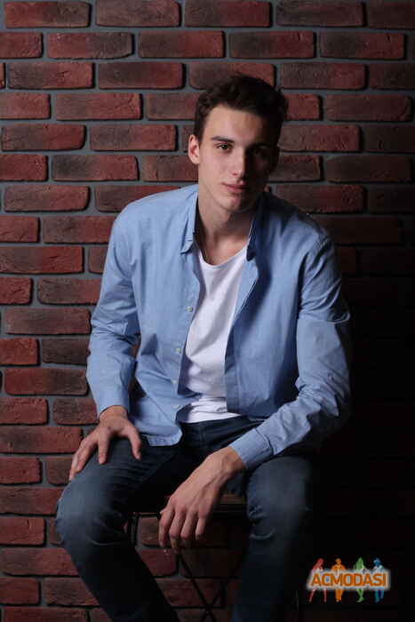 Максим Леонидович Белоус фото №1272131. Завантажено 08 Серпня 2018