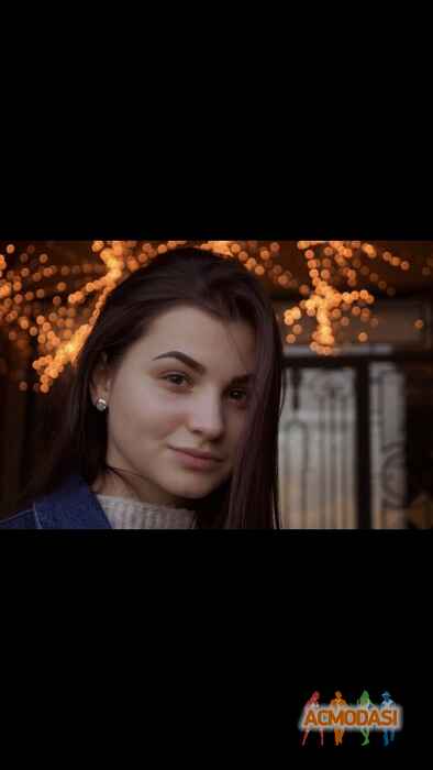 Юліанна Анатоліївна Макотяк фото №1515514. Завантажено 03 Березня 2020