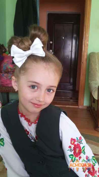 адріана романівна якимчук фото №962272. Завантажено 25 Вересня 2016