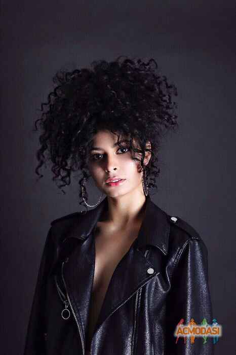 Анжелика Андреевна Бондаренко фото №1487383. Завантажено 12 Грудня 2019