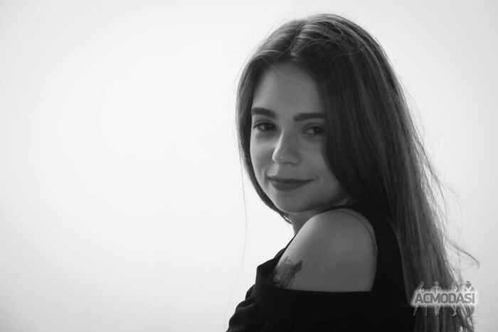 Юлия Дмитриевна Фуникова фото №1551275. Завантажено 23 Липня 2020