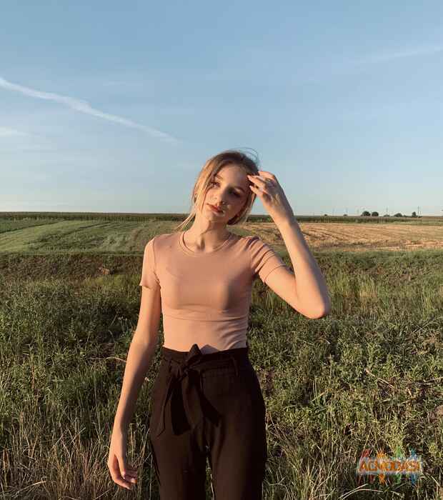 Іванна  Шутович фото №1597147. Завантажено 06 Січня 2021