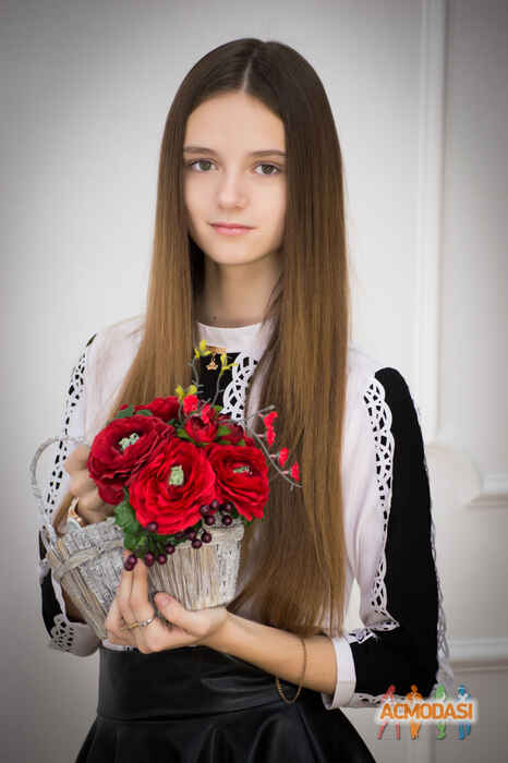 Ангелина Александровна Губенко фото №1002683. Завантажено 02 Січня 2017