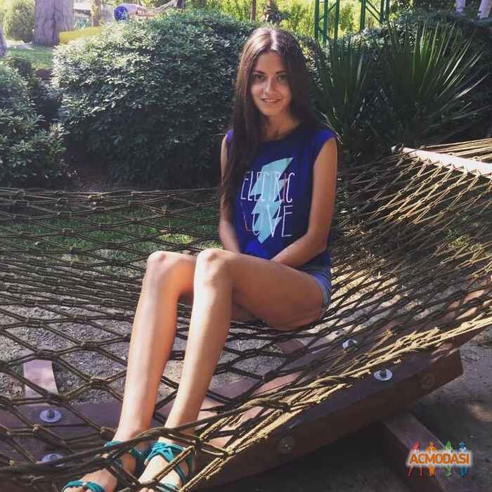 Оля  Янкович фото №1110960. Завантажено 01 Жовтня 2017