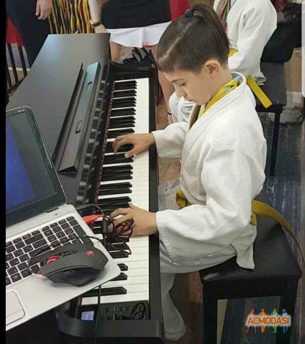 Тарас Ігорович Русинюк фото №1386531. Завантажено 05 Квітня 2019