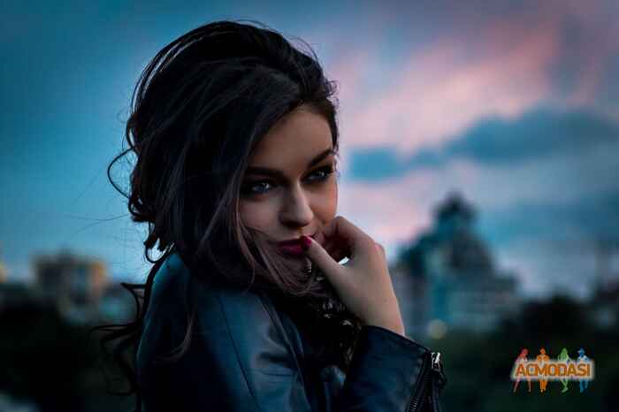 Полина Евгеньевна Ищенко фото №785146. Завантажено 17 Лютого 2015