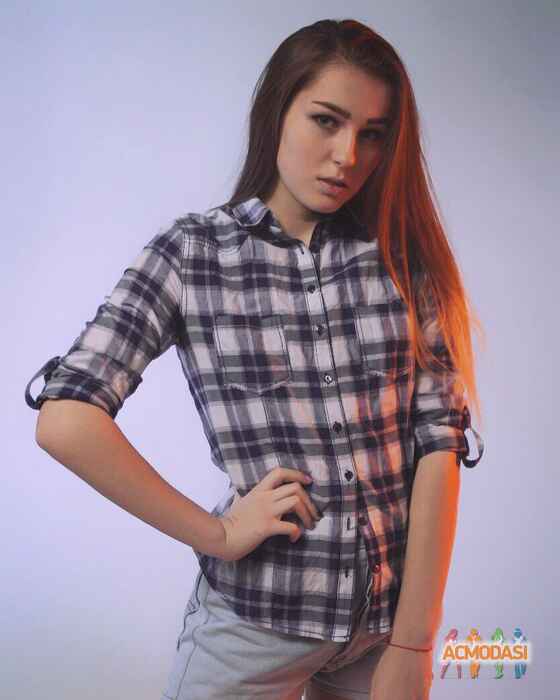 Юля Владимировна Коляко фото №1174907. Завантажено 29 Січня 2018