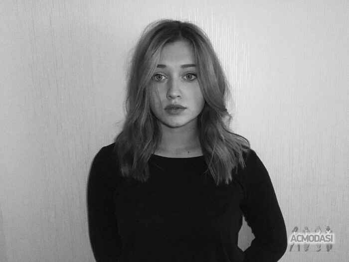 Алина Максимовна Ясинская фото №1347714. Завантажено 10 Січня 2019