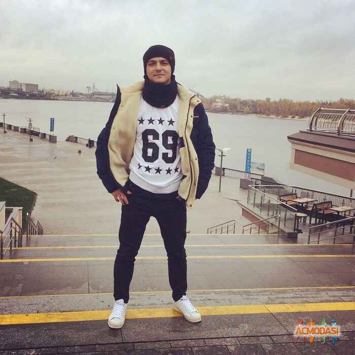 Влад Сергійович Попович фото №1182543. Завантажено 08 Лютого 2018