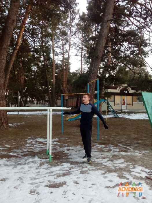 Валик Олегович Лихолап фото №1234925. Завантажено 23 Травня 2018
