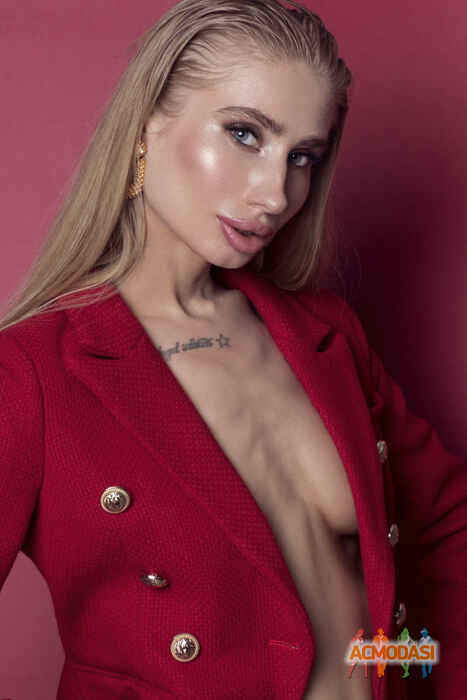 Elena   фото №1420573. Завантажено 10 Липня 2019