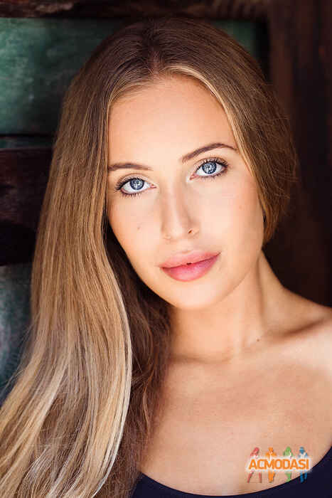 Катя  Турова фото №1402643. Завантажено 22 Травня 2019