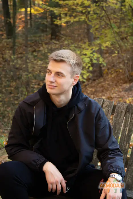 Ярослав  Шкварук фото №1749260. Завантажено 05 Листопада 2025