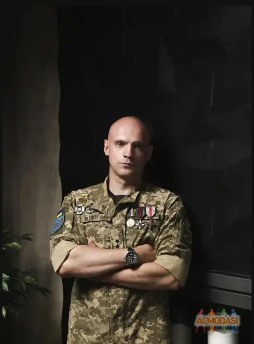 Володимир  Шатарський фото №1743478. Завантажено 25 Травня 2025