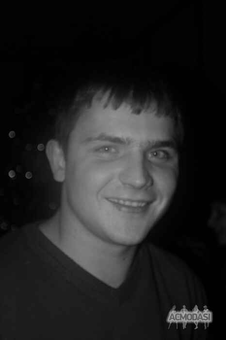 Денис Александрович Вареник фото №159364. Завантажено 03 Березня 2012