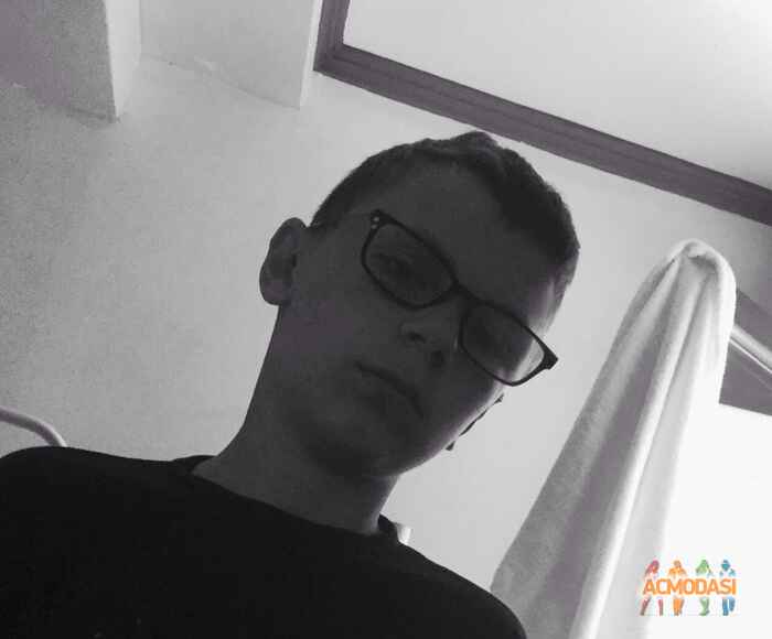 Денис Орестович Дущук фото №1161687. Завантажено 08 Січня 2018