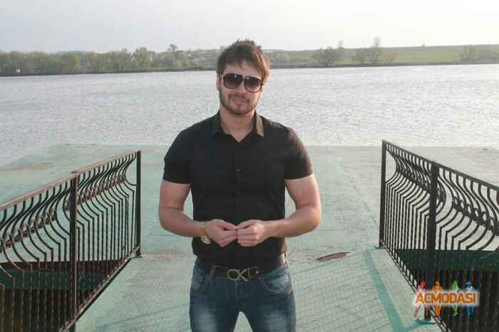 Роман Сергеевич Коновалов фото №850265. Завантажено 10 Листопада 2015