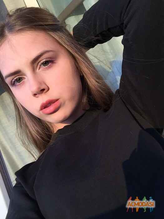 Анна Олегівна Шаханова фото №1171504. Завантажено 24 Січня 2018