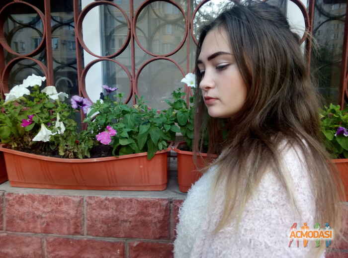 Карина Витальевна Погребняк фото №1165738. Завантажено 16 Січня 2018