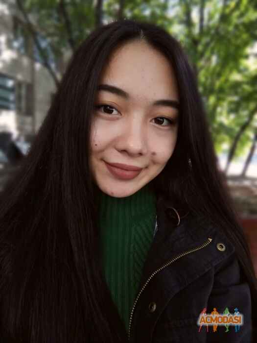 Карина Жульвернівна Мельник фото №1457294. Завантажено 06 Жовтня 2019