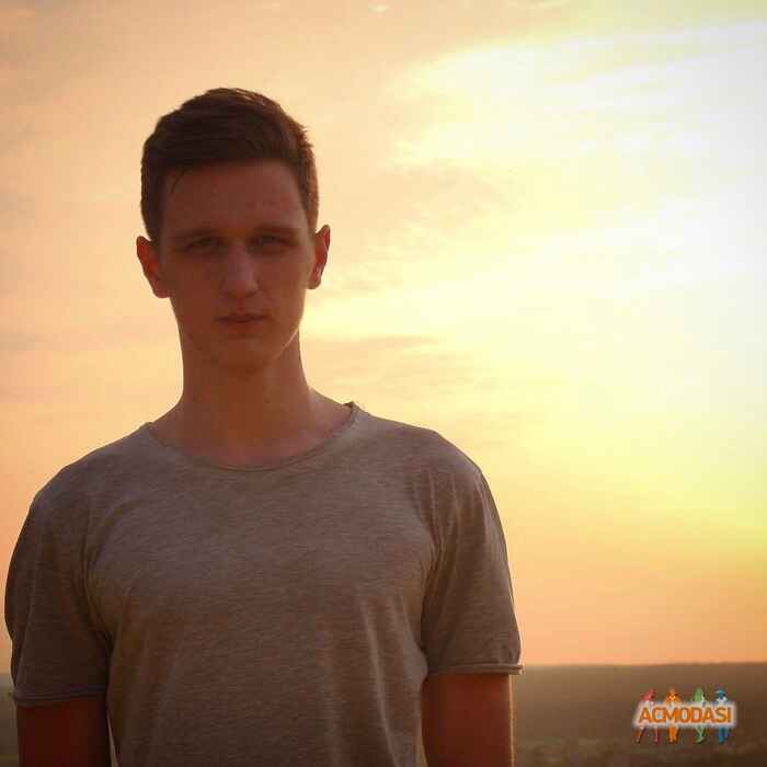 Олександр  Корнійчук фото №975093. Завантажено 23 Жовтня 2016