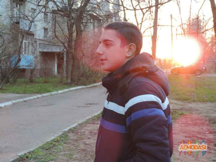 Роман  Колесник фото №612796. Завантажено 11 Березня 2014