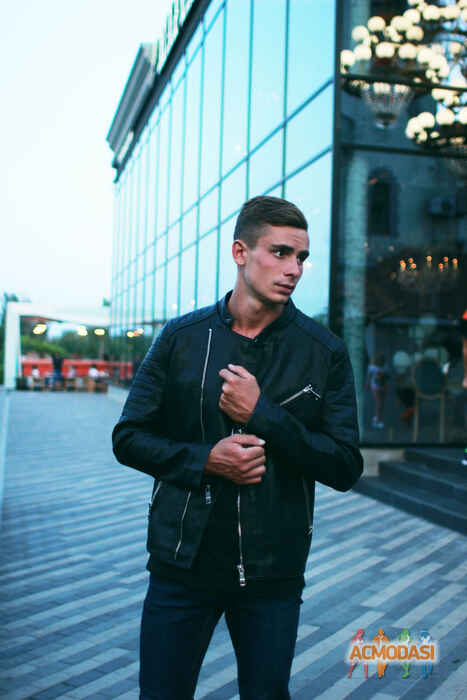 Евгений Олегович Гонтаренко фото №1105964. Завантажено 18 Вересня 2017