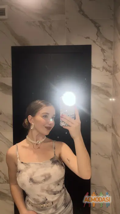 Діана Дмитрівна Сичавська фото №1746353. Завантажено 21 Серпня 2025