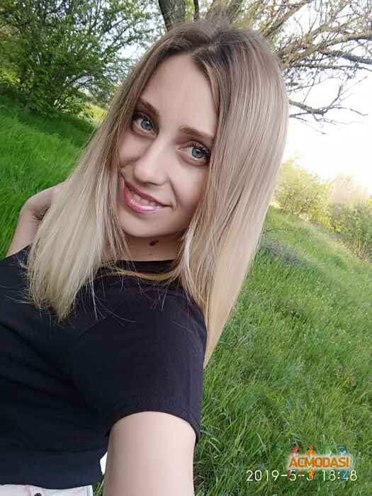 Юлия Дмитриевна Попова фото №1522876. Завантажено 10 Квітня 2020