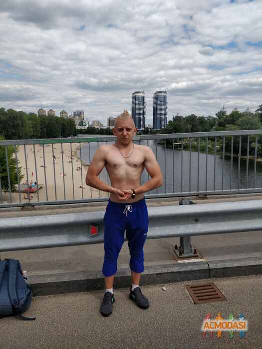 Максим Витальевич Гончаренко фото №1425460. Завантажено 22 Липня 2019