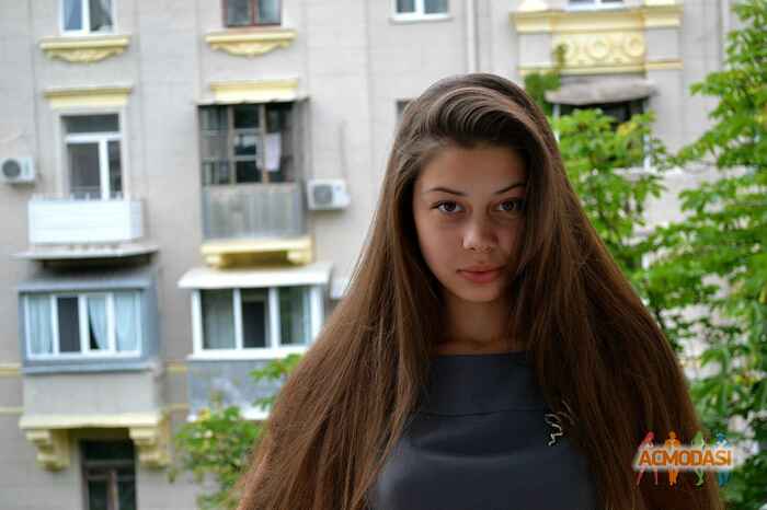 Алина  Остапцова фото №690625. Завантажено 15 Липня 2014