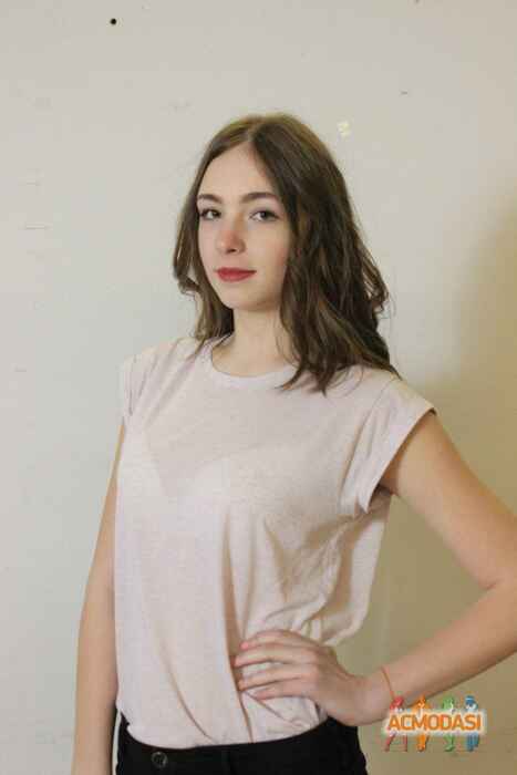 Оксана Олексеевна Осауленко фото №897350. Завантажено 31 Березня 2016