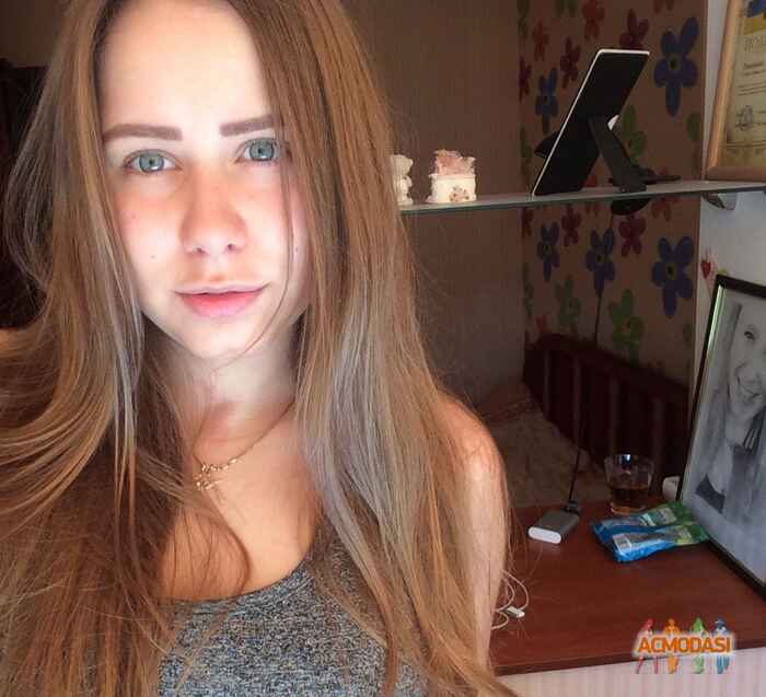 Алина Артуровна Ревенько фото №1158990. Завантажено 02 Січня 2018