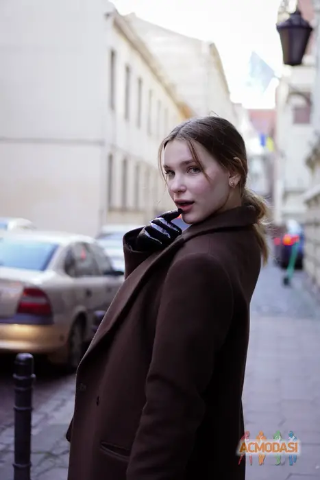 Ніка  Осауленко фото №1749117. Завантажено 30 Жовтня 2025