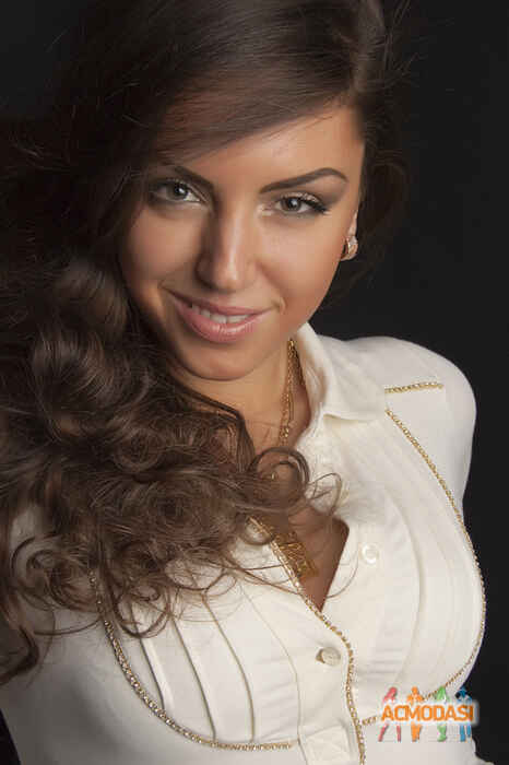 Ирина  Лозинская фото №46474. Завантажено Невідомо