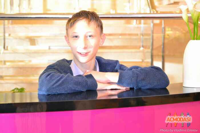 Valik  Us фото №1126408. Завантажено 29 Жовтня 2017