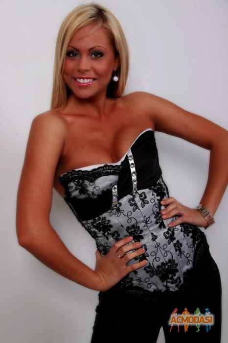 Горбуляк Виолетта Сергеевна фото №17979. Завантажено 06 Січня 2011