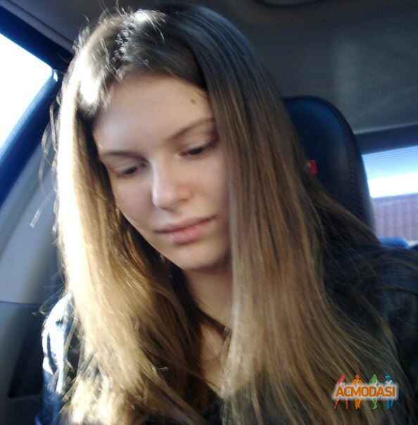 Алена   фото №842042. Завантажено 17 Жовтня 2015