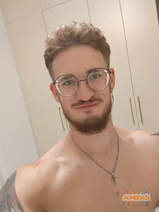 Олег  Маліков фото №1752672. Завантажено 10 Лютого 2026