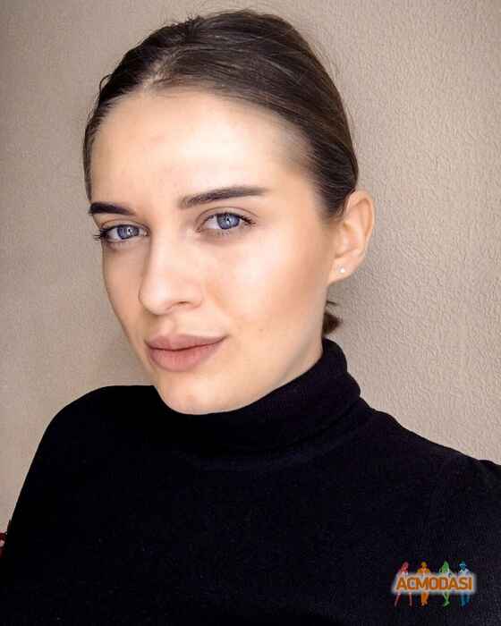 Аліна Павлівна Ярошевич-Войналович фото №1544006. Завантажено 30 Червня 2020