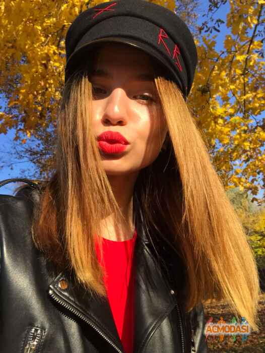 Юлія Іванівна Бурдяк фото №1506638. Завантажено 07 Лютого 2020