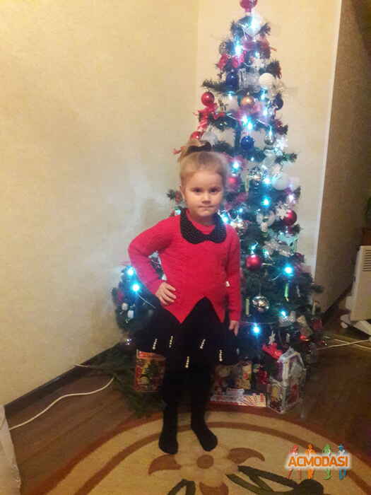 Кароліна Володимирівна Трасіух фото №1019477. Завантажено 12 Лютого 2017