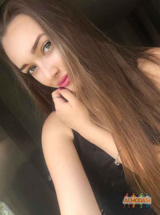Марина Анді